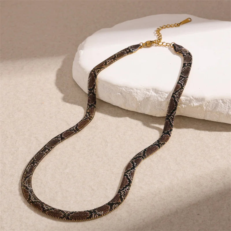 Hiss Snake Chain Necklace