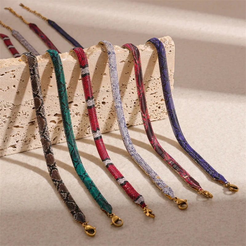 Hiss Snake Chain Necklace